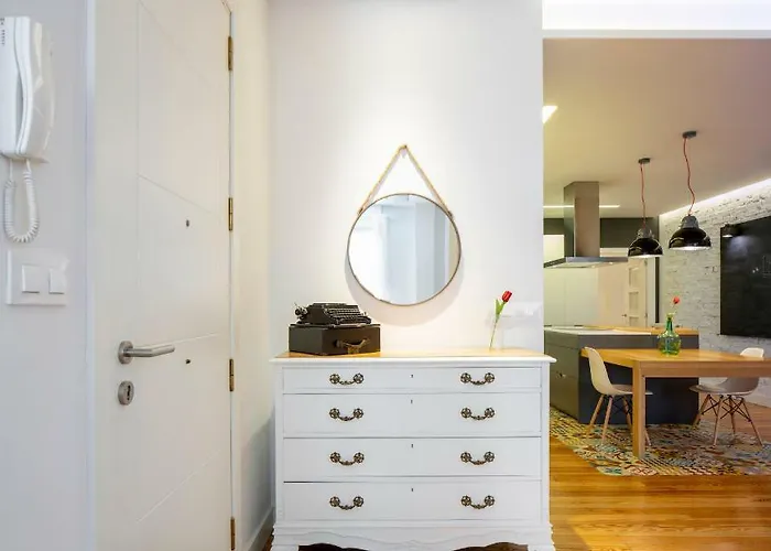 Great Location & 130m2! Guggenheim & Parking *