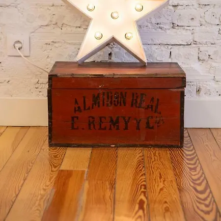 Great Location & 130m2! Guggenheim & Parking Бильбао