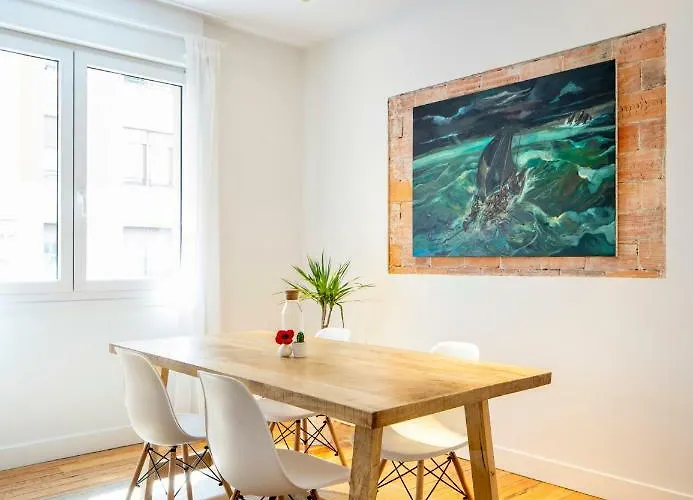 Great Location & 130m2! Guggenheim & Parking Apartmán *