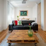 Great Location & 130m2! Guggenheim & Parking *