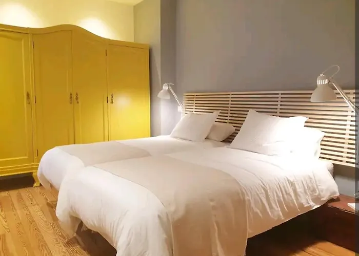 Great Location & 130m2! Guggenheim & Parking 毕尔巴鄂